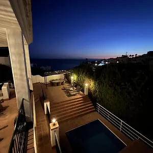 casa-alba-nerja.1costadelsol.com/
